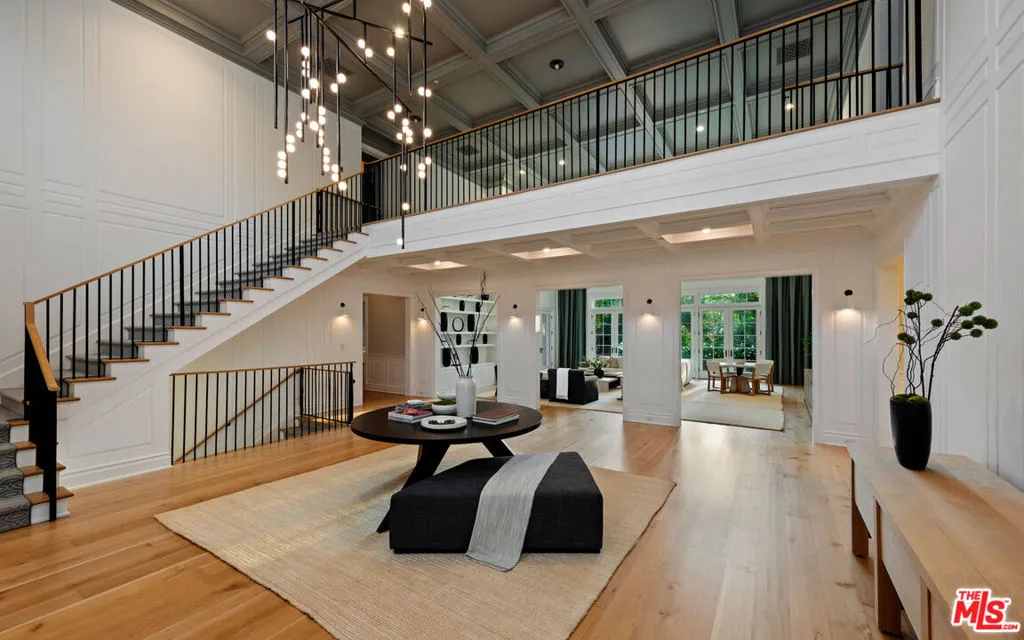 491 N Tigertail Road, Los Angeles, California 90049 home-pic-2